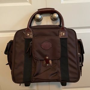 Filson Brown roller bag. Unused NWT. Leather/Nylon